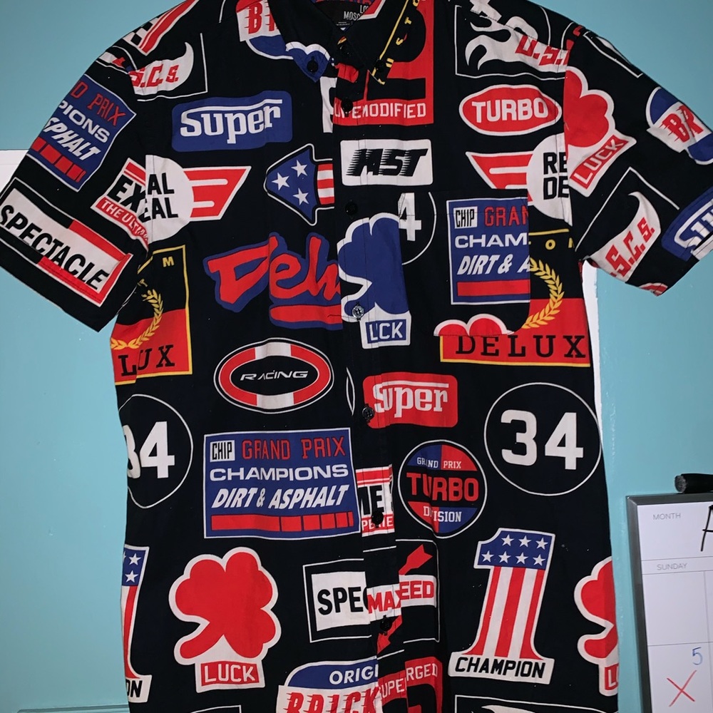 Men Maschino shirt
